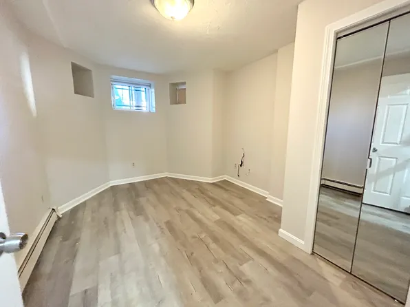 90 Hammond St, Roxbury Crossing, MA