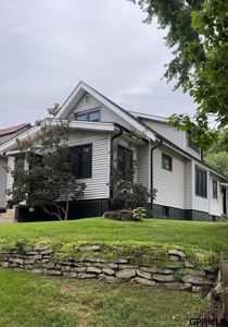 702 Hickory St, Omaha, NE, 68108