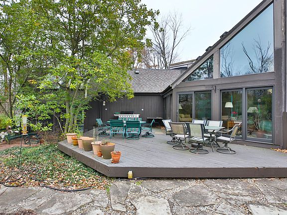 3rd image of 5734 Southbridge Ln