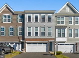 8182 Broad Pl, Manassas, VA 20110