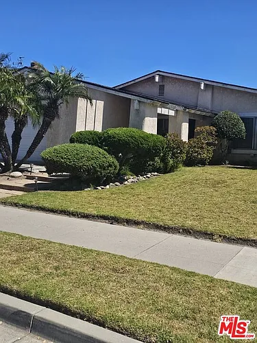 3410 Via Marina Ave Photo 1