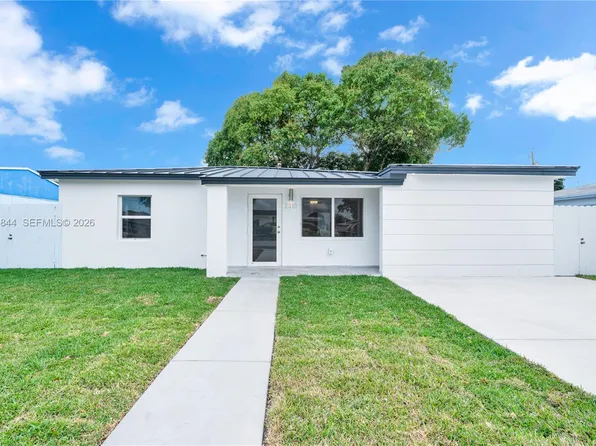 2310 NW 155th St, Miami Gardens, FL 33054