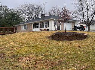 307 E Washington Ave, Chrisman, IL 61924