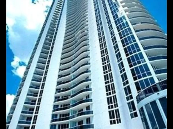 15811 Collins Ave, Sunny Isles Beach, FL