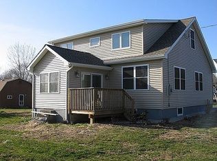 346 Hazelnut Hill Rd, Groton, CT 06340