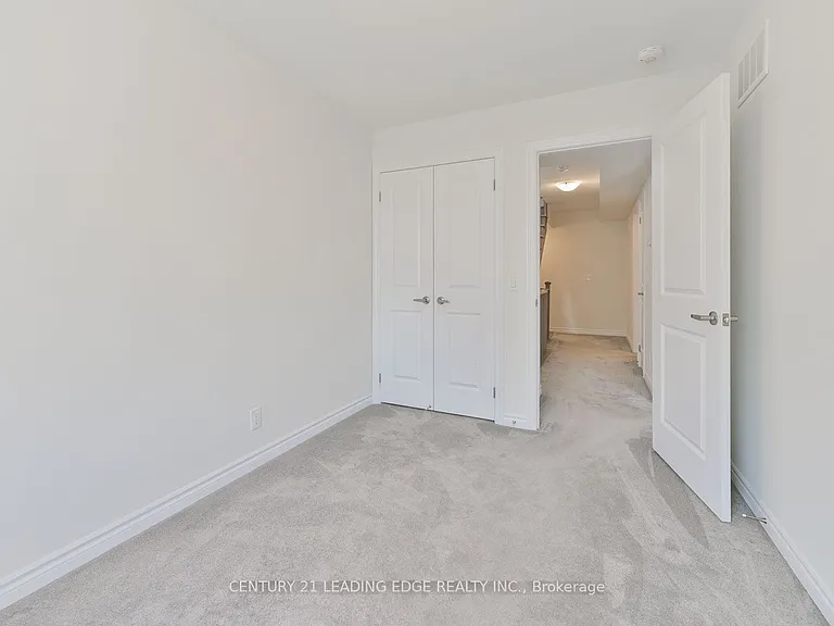 30 William Shearn Cres — Photo 26