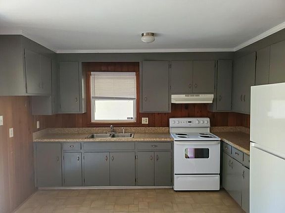 4th image of 1325 Lakedell Dr