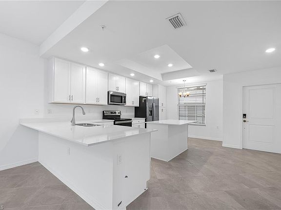 4th image of 5445 Double Eagle Cir #3011