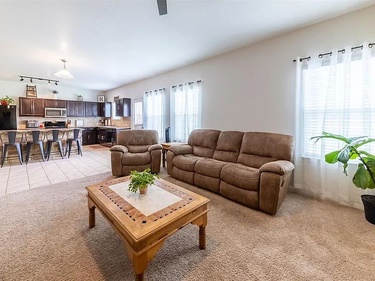 290 Northern Flicker St — Photo 8