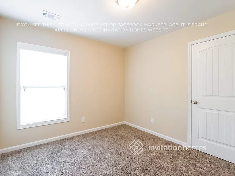 642 Ivy Chase Loop — Photo 11