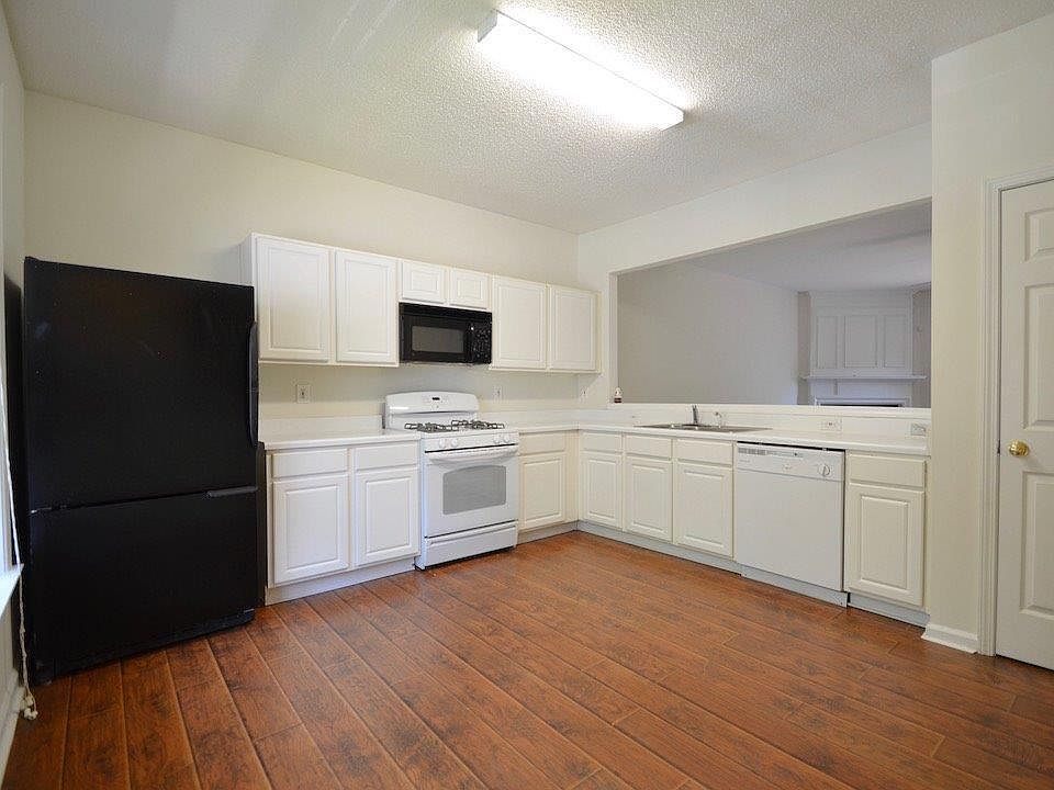 9155 Nesbit Ferry Rd Alpharetta, GA, 30022 Apartments for Rent Zillow