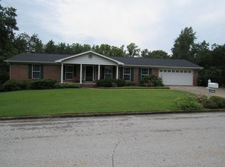 1122 W College Ave, Harrison, AR 72601