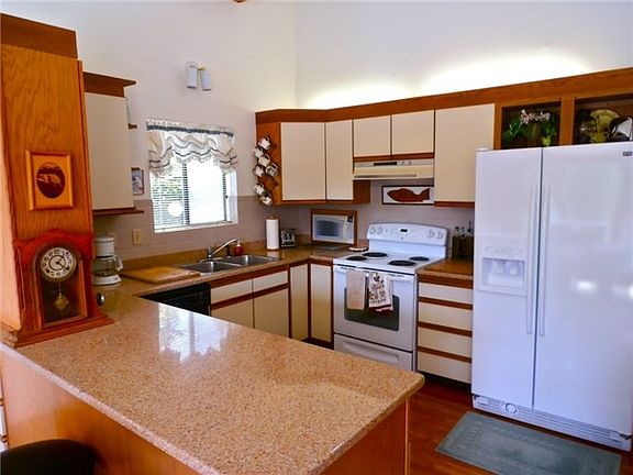 4th image of 287 Shorewood Ct