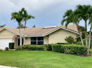 319 Sequoia Ln, Boca Raton, FL 33487