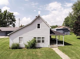 1918 N D St, Elwood, IN 46036
