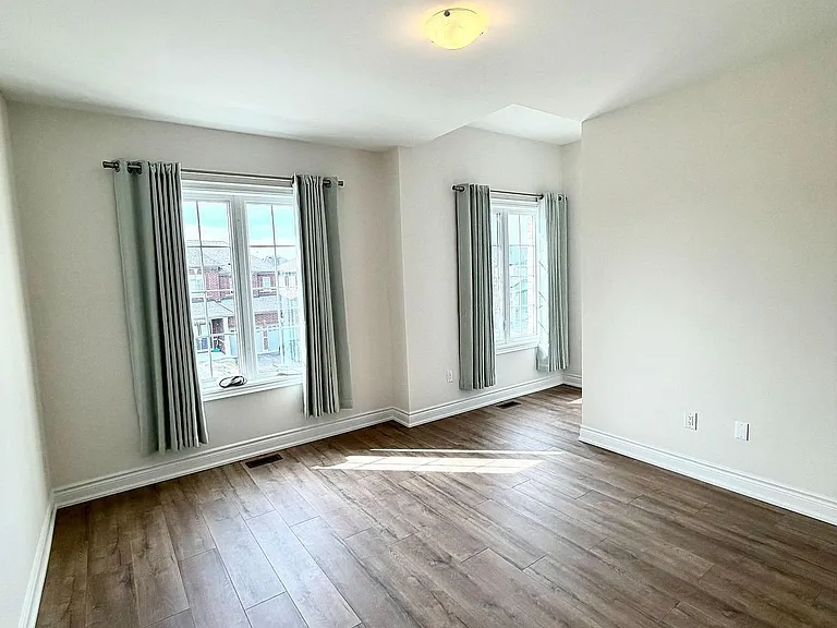 64 Bud Leggett Cres — Photo 17
