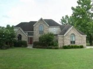 830 Charada Lake Rd, Rainbow City, AL 35906