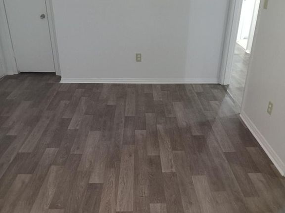 3rd image of 780 S Carlisle St