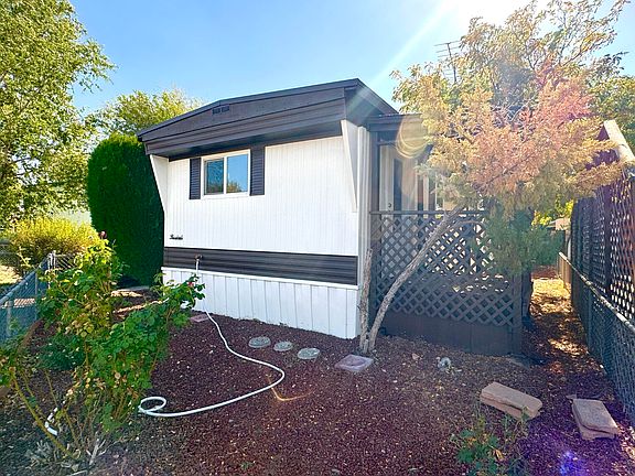 2nd image of 1237 Kingslane Ct