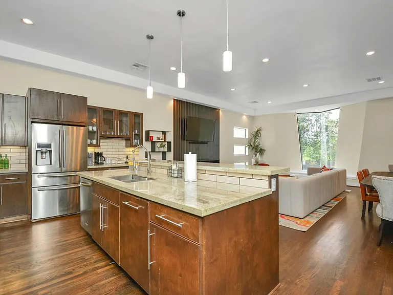 4608 Nett St #D — Photo 8