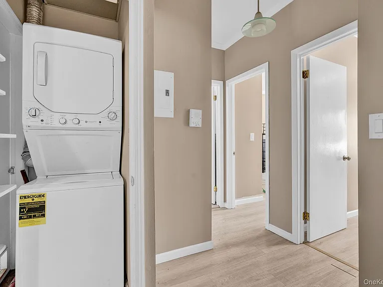 85 Main St #3 — Photo 12