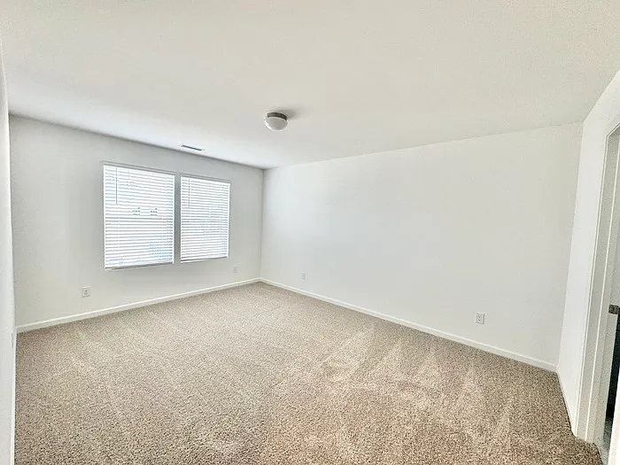 176 Cougar Ln — Photo 13