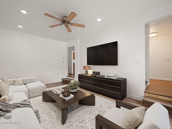2nd image of 1511 Nelchina St