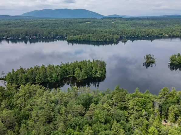 61 Meade Lane, Bridgton, ME 04009