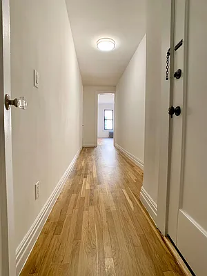 Rented by Building Equity Real Estate LLC | media 30