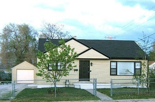 Lots of Curb Appeal