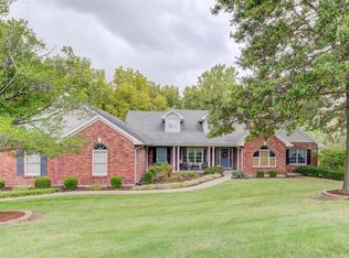 2241 Hackmann Rd, Saint Charles, MO 63303