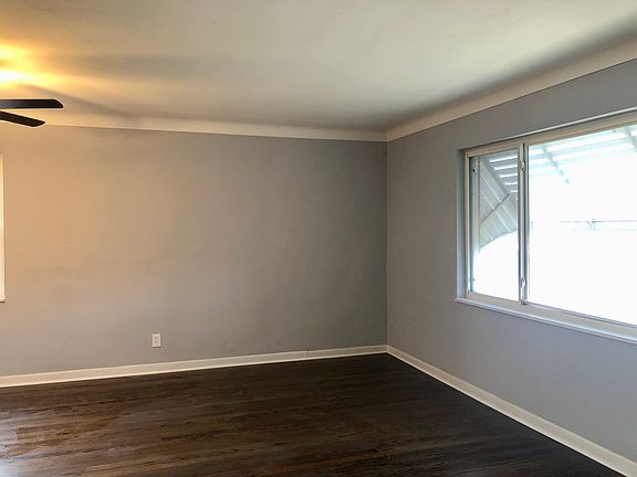 3rd image of 5021 Vermont Ave