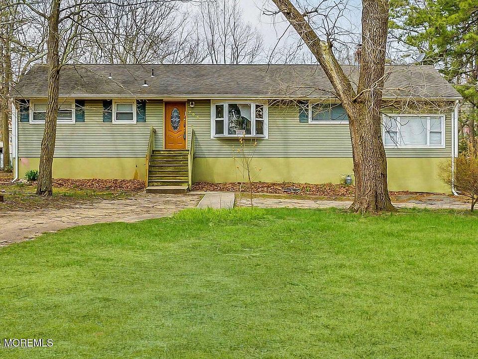 1st image of 796 Coral Avenue