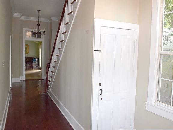 3rd image of 213 N Barcelona St