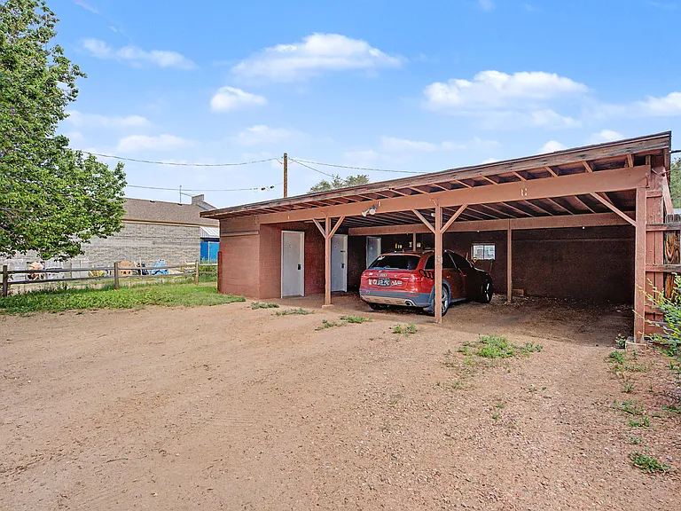 4002 Mallow Rd #B — Photo 21