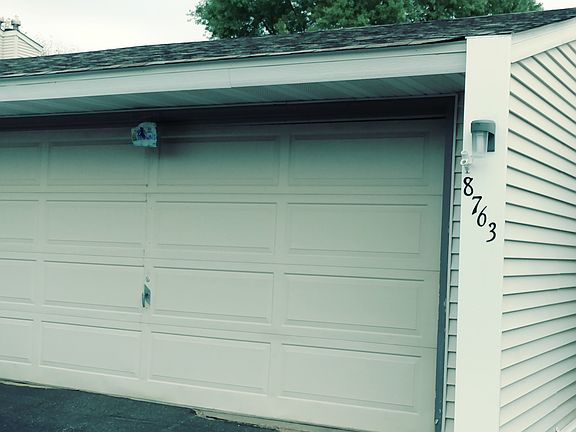 2 car garage!