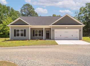 1436 Pamalee Dr, Fayetteville, NC 28303