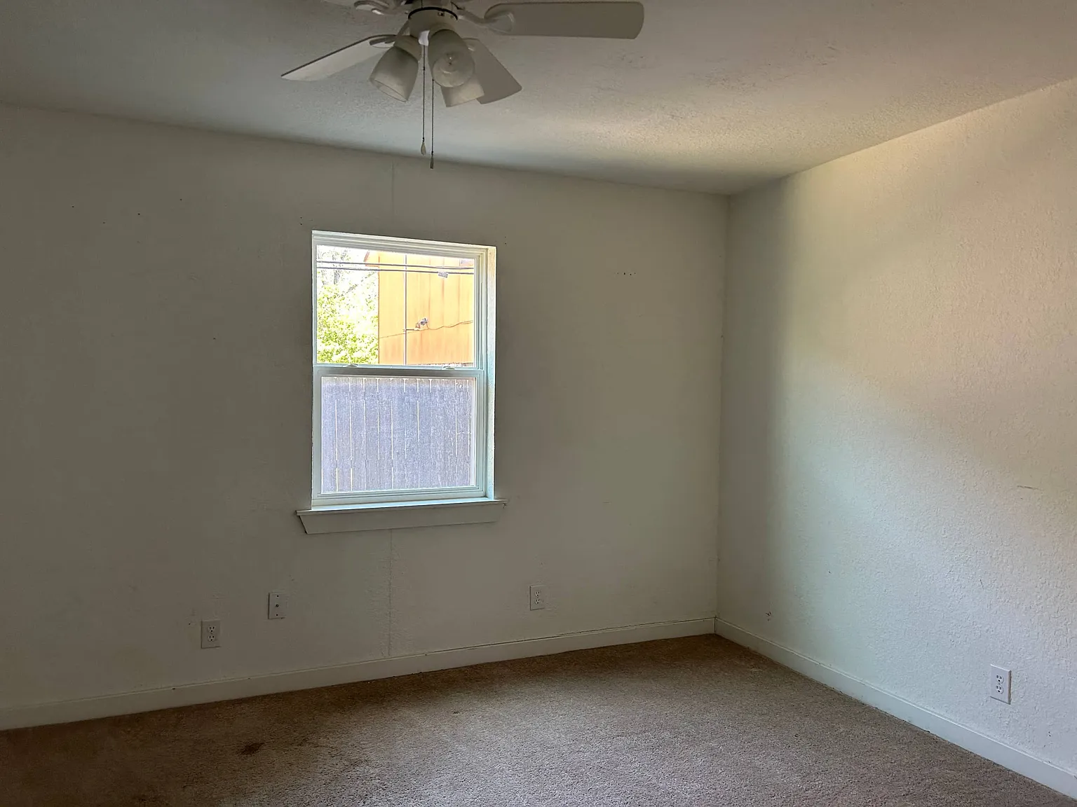 2104 Jerome Dr. — Photo 3