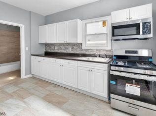 82 Shaw Ave, Newark, NJ 07112