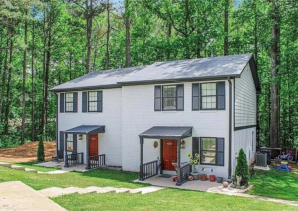 1st image of 4255 Janet Ct NW #4255