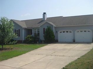 5509 Meadowland Ln, Raleigh, NC 27603