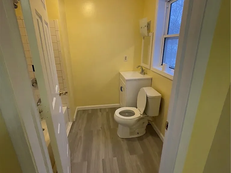318 Kellog St — Photo 17