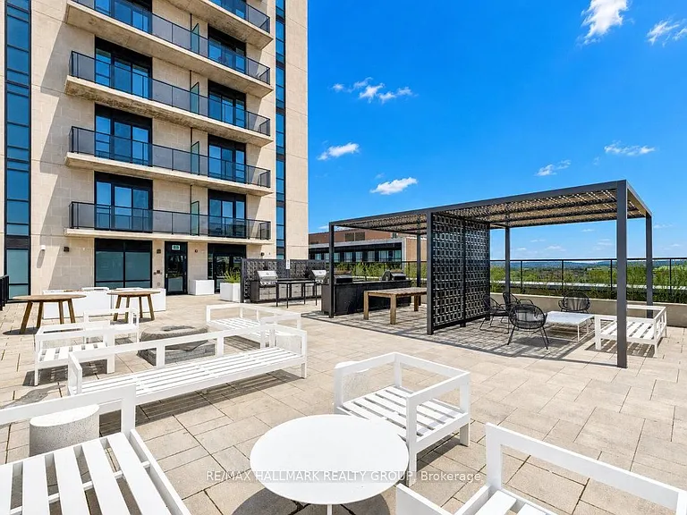 560 Rideau St #1106 — Photo 29
