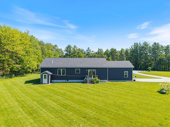 4th image of 951 Limerick Road