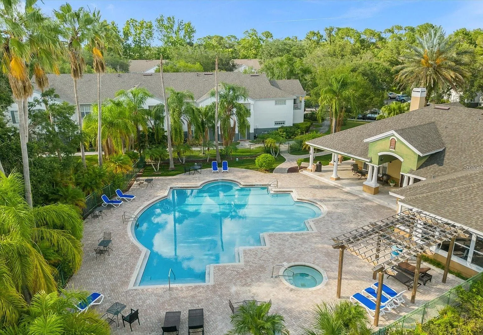 2 bed, 996 sqft, $3,000 — Photo 4