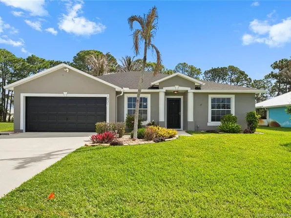 1831 SW Taurus Ln, Port Saint Lucie, FL 34984