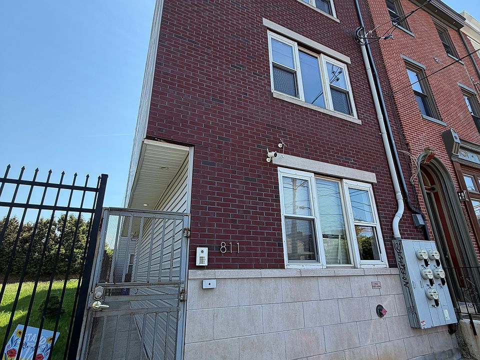 1st image of 811 N Franklin St APT 101