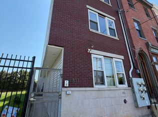 811 N Franklin St APT 301, Philadelphia, PA 19123