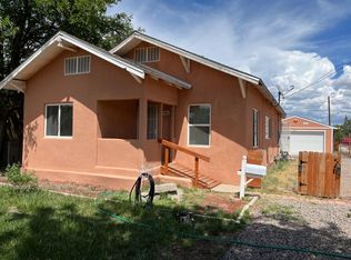 1206 12th St NW, Albuquerque, NM 87104