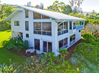 82-985 Coffee Dr, Captain Cook, HI 96704